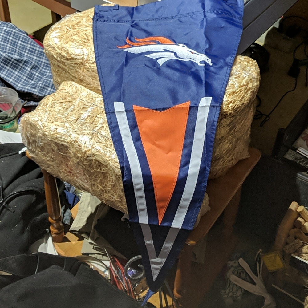 NWOT Broncos Deluxe Embroidered Pennant